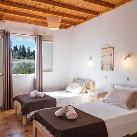 Three Seasons Apartment Kavos Ngoại thất bức ảnh